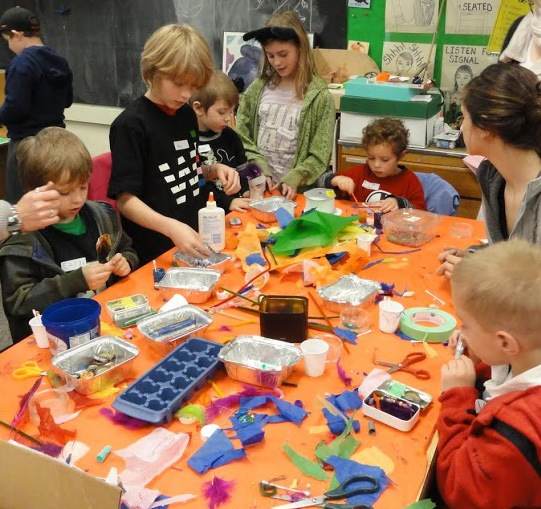 kids doing arts & crafts