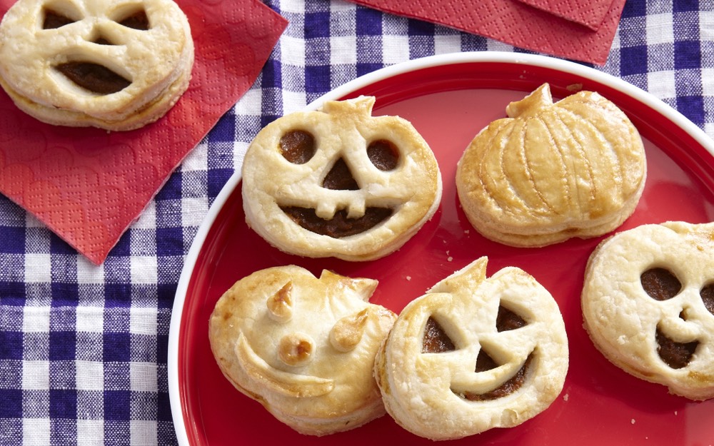 pumpkin pie tarts